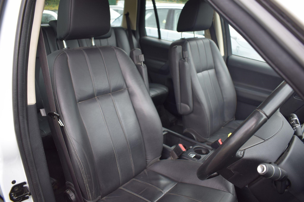 Land Rover Freelander 2 Suv Black #26