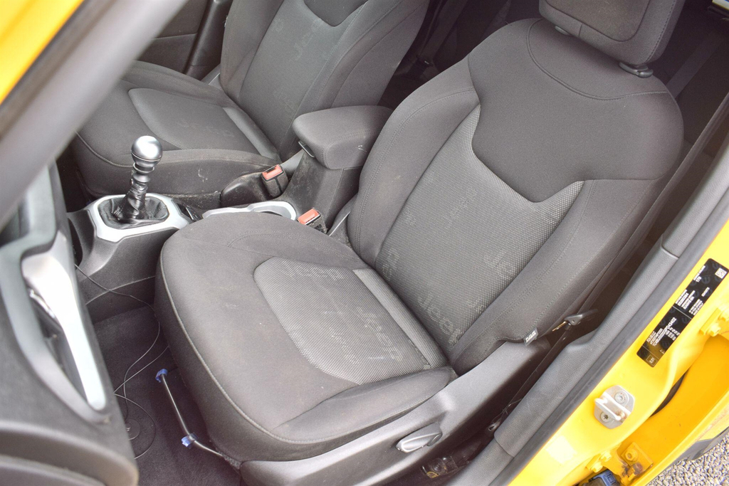 Jeep Renegade Longitude White #14