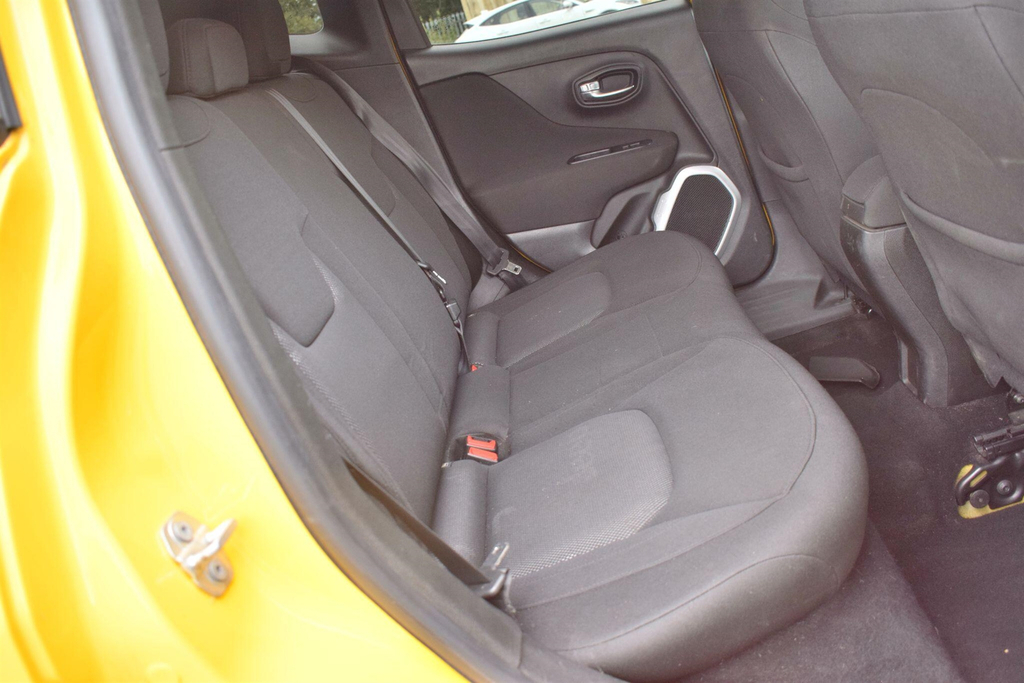 Jeep Renegade Longitude White #12