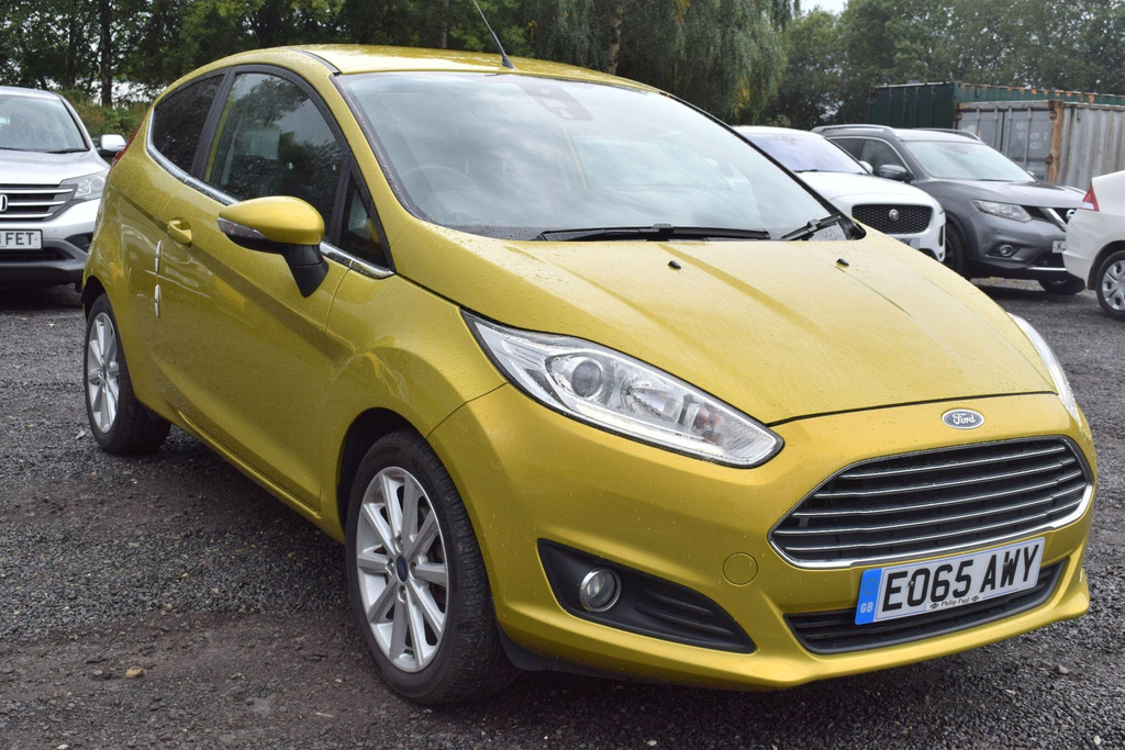 Ford Fiesta 1.0T Ecoboost Titanium Powershift Euro 6 Yellow