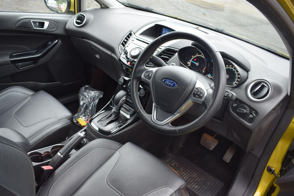 Ford Fiesta 1.0T Ecoboost Titanium Powershift Euro 6 Yellow #3