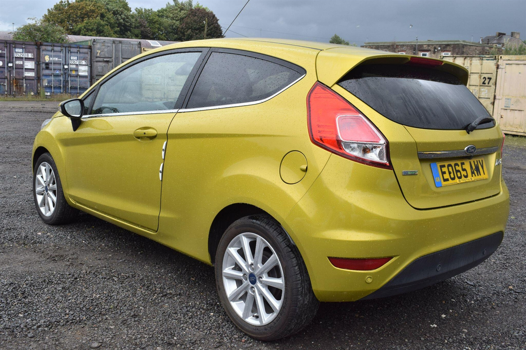 Ford Fiesta 1.0 Ecoboost Titanium Powershift Red #10