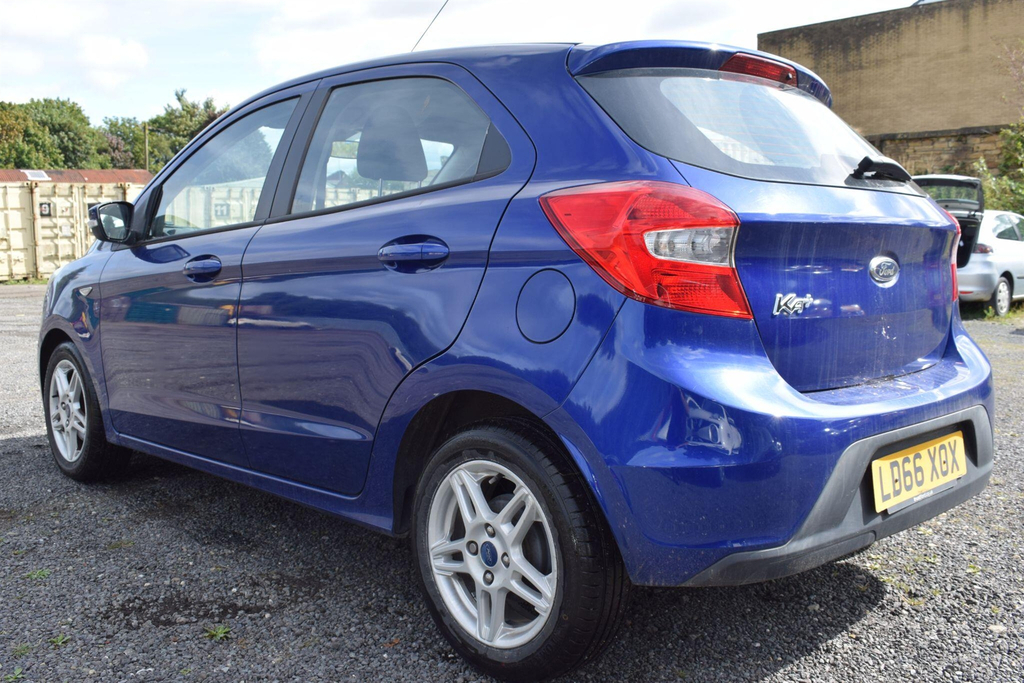 Ford KA+ 1.2 85 Zetec Red #15