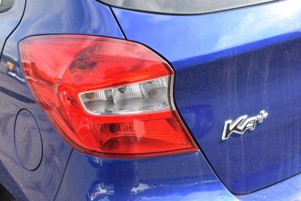 Ford KA+ 1.2 85 Zetec Red #9