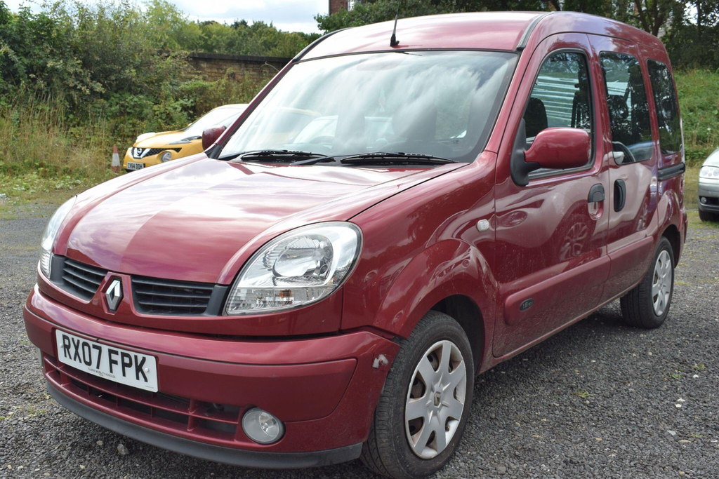 Renault Kangoo 1.6 16V Expression Red #5