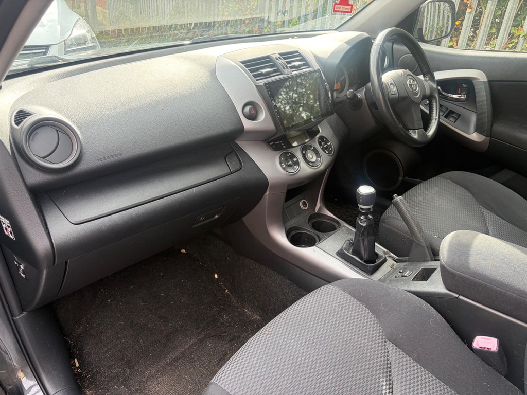 Toyota Rav 4 2.2 D-4d Xt-r 4Wd Grey #3