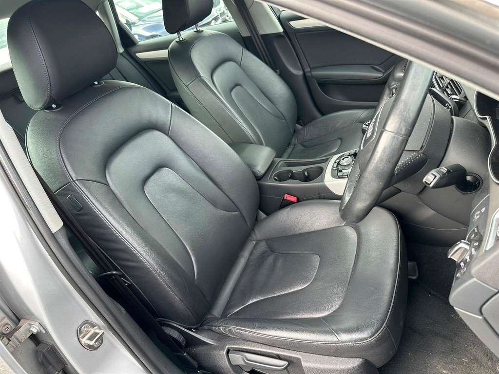 Audi A4 2.0 Tdi Black Edition Quattro Euro 5 Ss Black #9
