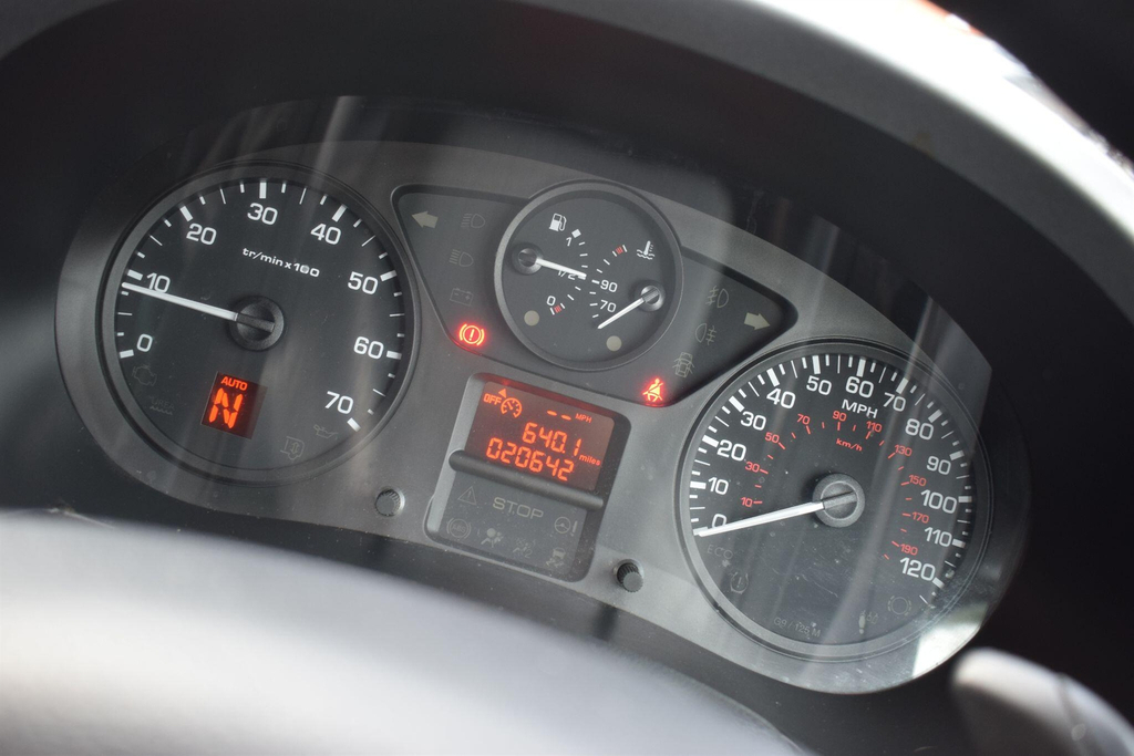 Peugeot Partner Tepee 1.6 Bluehdi 75 Active Silver #16