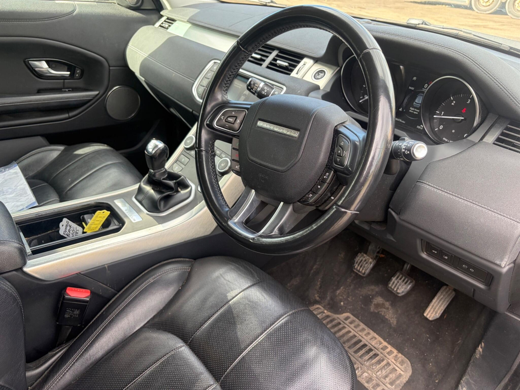 Land Rover Range Rover Evoque Suv Black #3