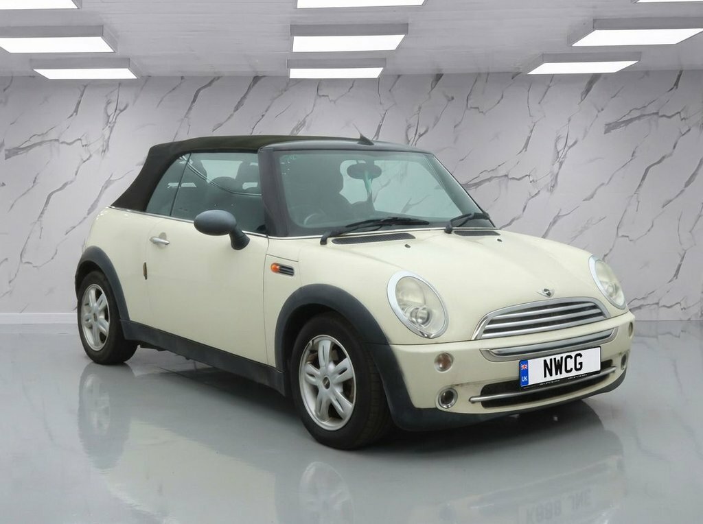 Mini Convertible 1.6L One White
