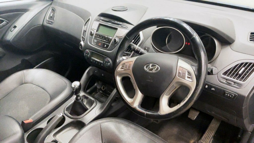 Hyundai Ix35 Blue #8
