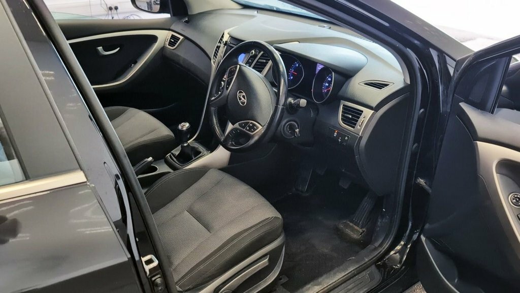 Hyundai I30 Hatchback Grey #8