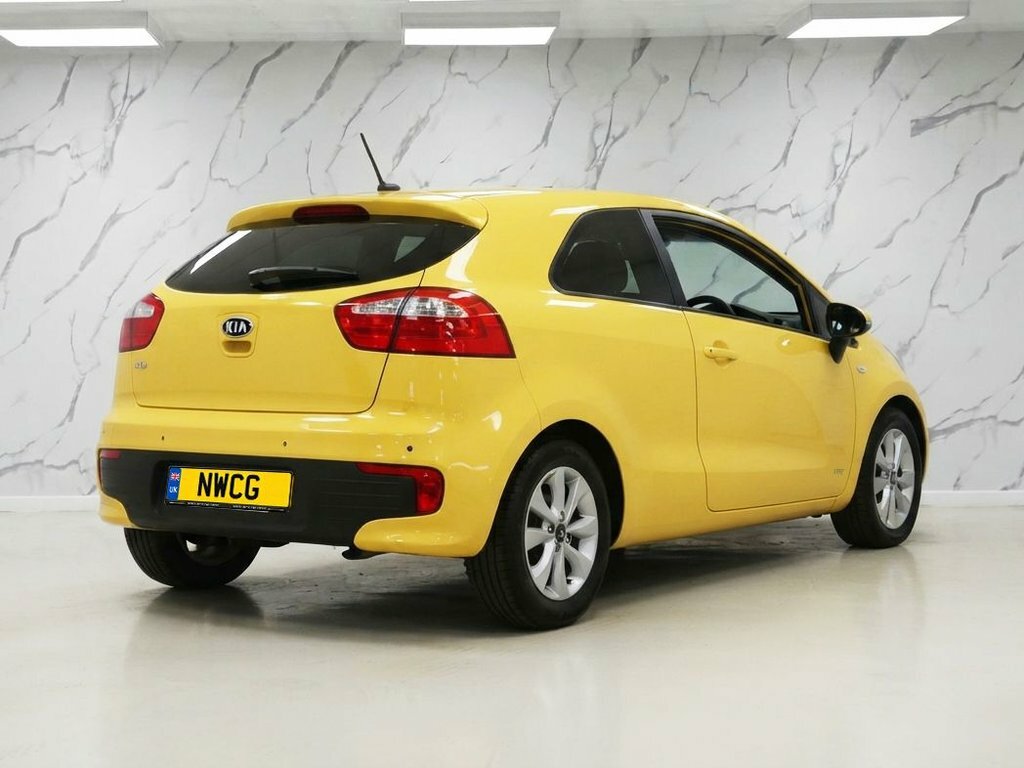 Kia RIO 1.3L Sr7 Yellow #6