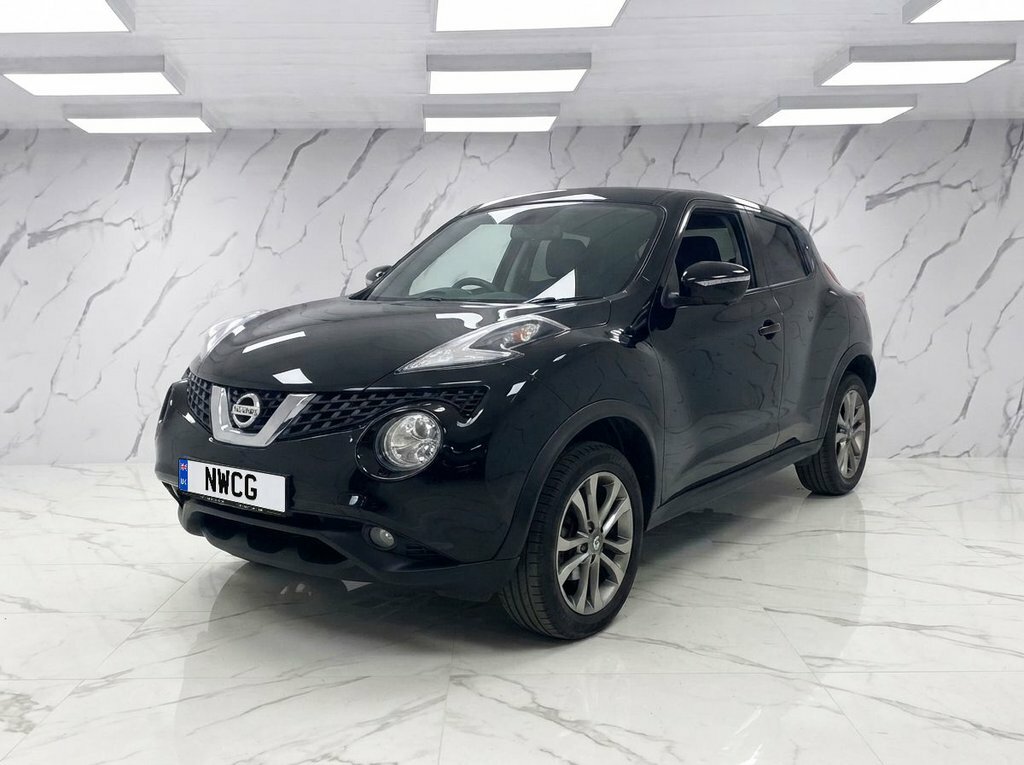 Nissan Juke 1.2L Tekna Black #3