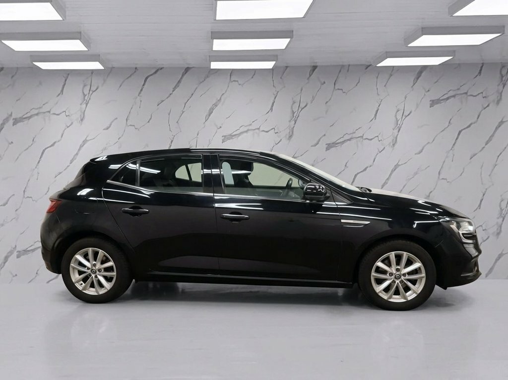 Renault Megane 1.2L Dynamique Nav Black #6