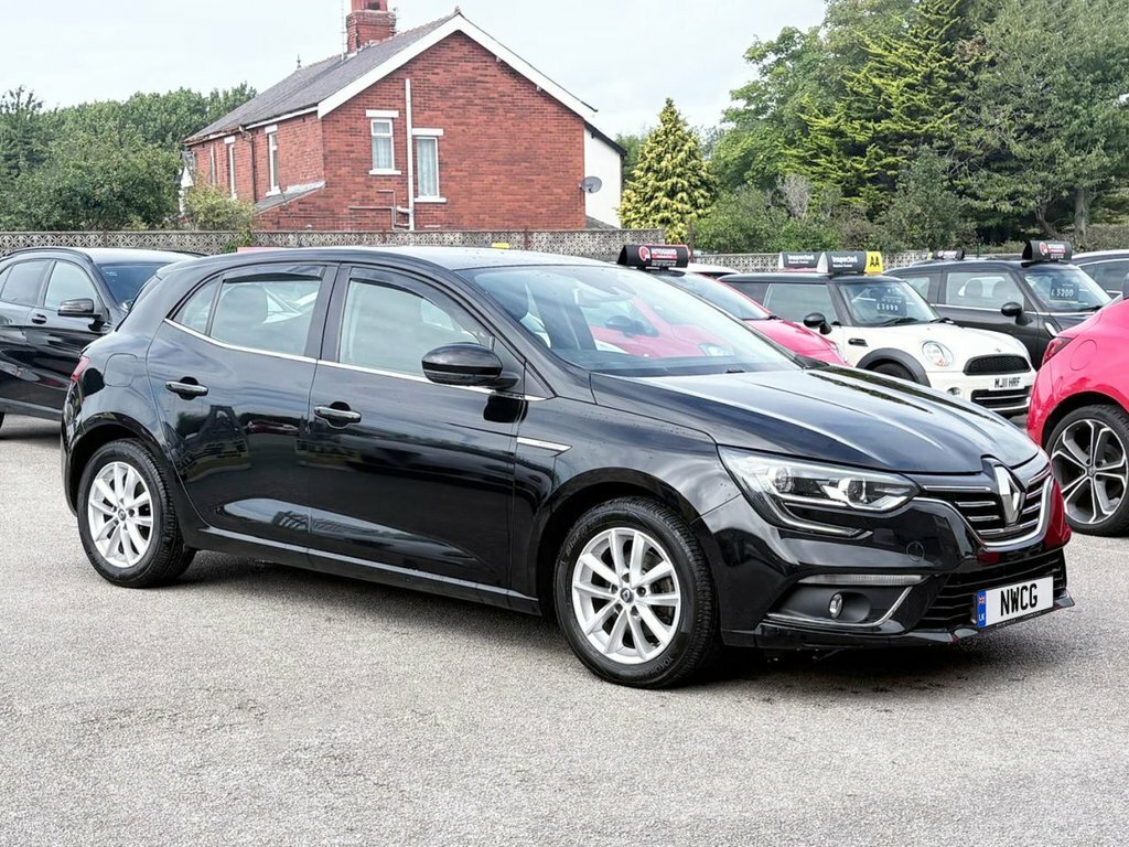 Renault Megane 1.2L Dynamique Nav Black #2