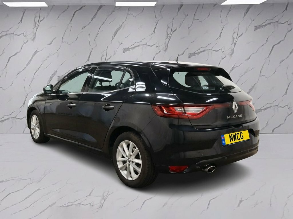 Renault Megane 1.2L Dynamique Nav Black #3