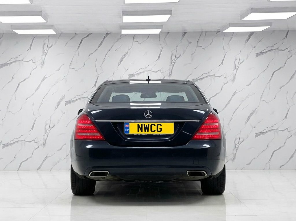 Mercedes-Benz S Class Saloon Black #5