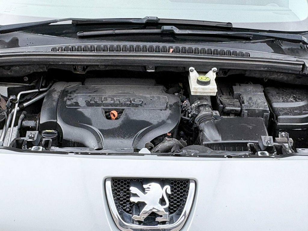Peugeot 5008 2L Active KV63CNJ Silver #3