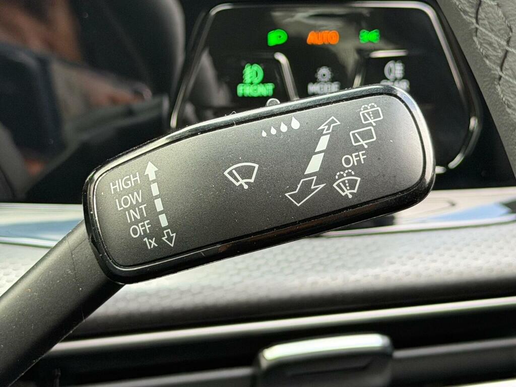 Volkswagen Golf Style Tsi Grey #30