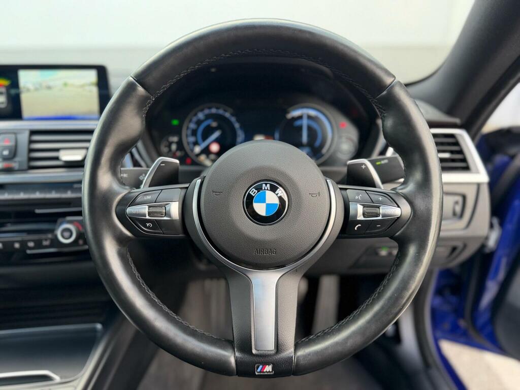 BMW 4 Series Gran Coupe Hatchback Black #32