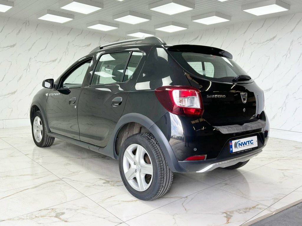 Dacia Sandero Stepway 1.5L Laureate Black #6