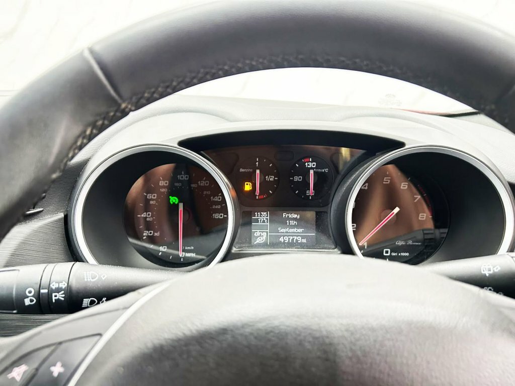 Alfa Romeo Giulietta 1.4 Tb White #17