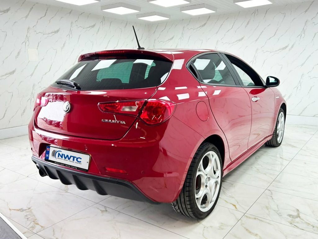 Alfa Romeo Giulietta 1.4 Tb White #9