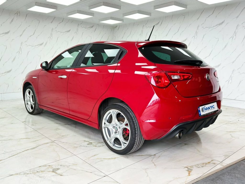 Alfa Romeo Giulietta 1.4 Tb White #6