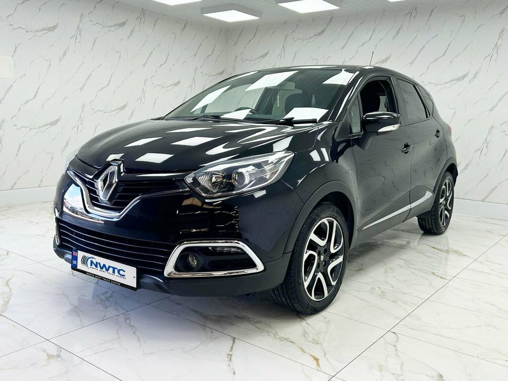 Renault Captur 0.9L Dynamique S Medianav Black #4
