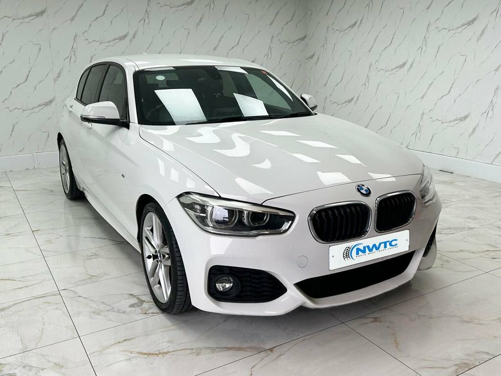 BMW 1 Series 2L M Sport Black #2