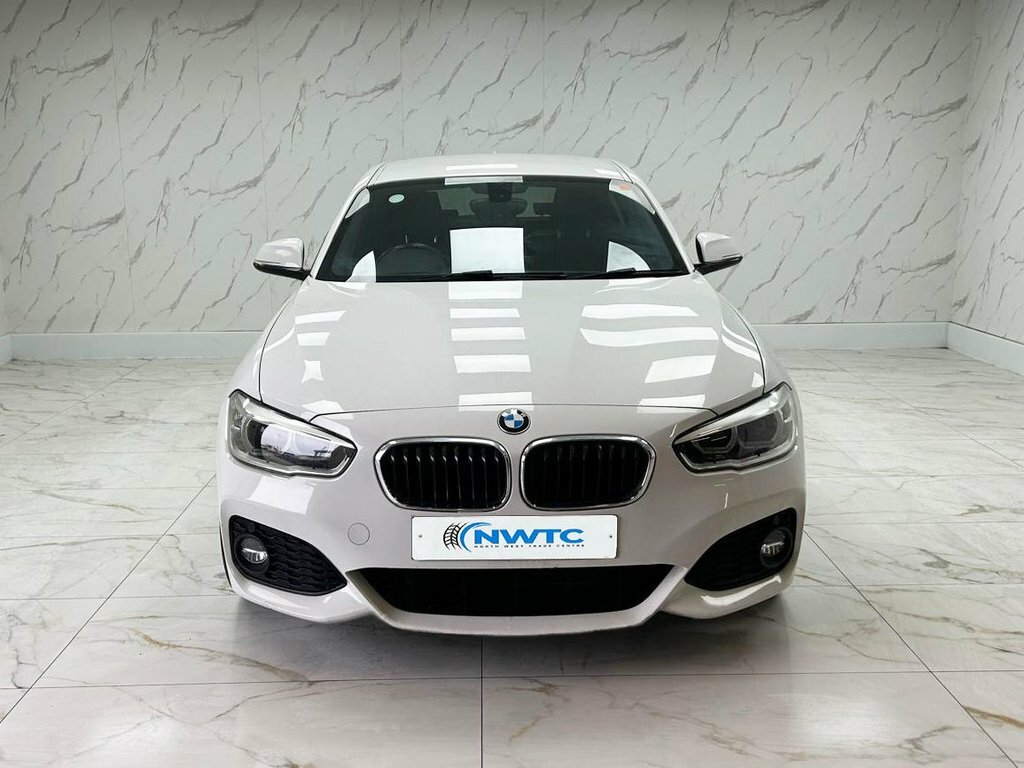 BMW 1 Series 2L M Sport Black #3