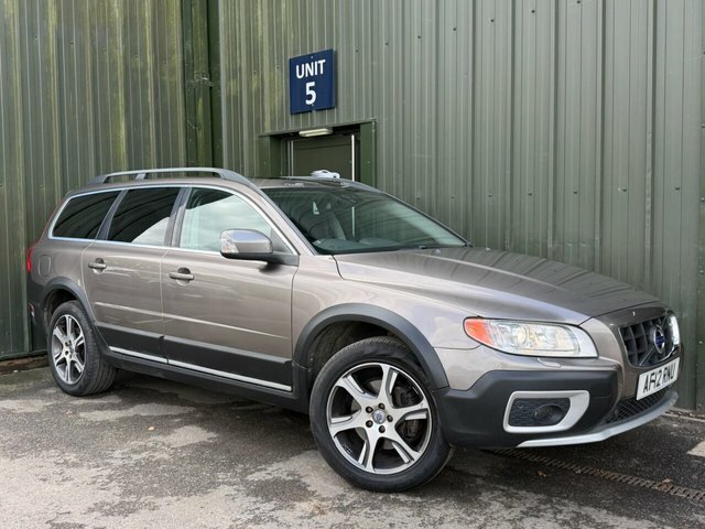 Volvo XC70 2.4 D5 Se Lux Estate Geartronic Awd Eur Grey