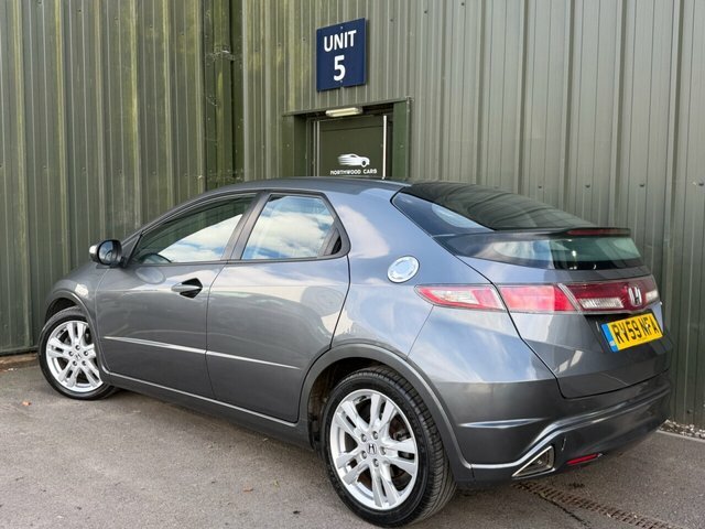 Honda Civic 1.8 I-vtec Es Hatchback 155 G K Silver #2