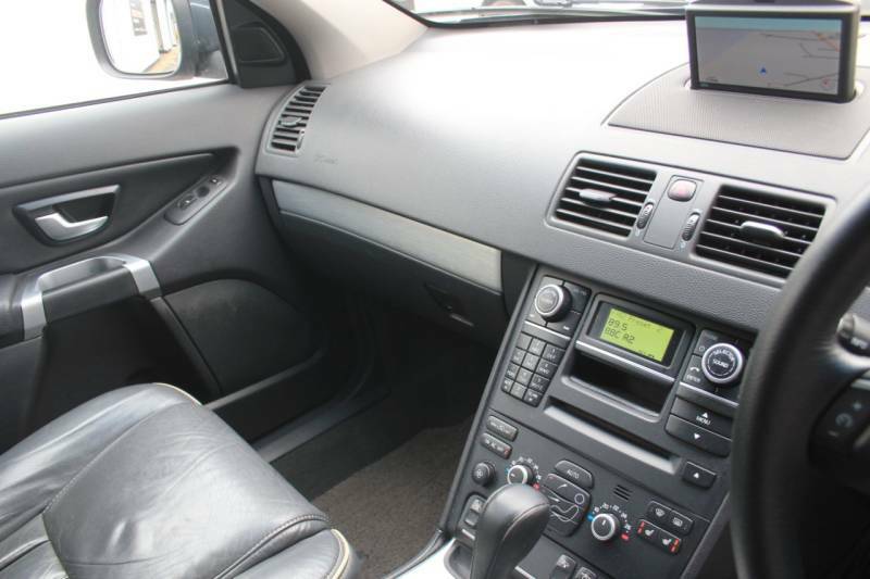 Volvo XC90 2.4 D5 Se Lux Geartronic Grey #5