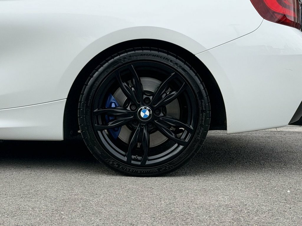 BMW 2 Series Gran Coupe Coupe HV65VEL White #4