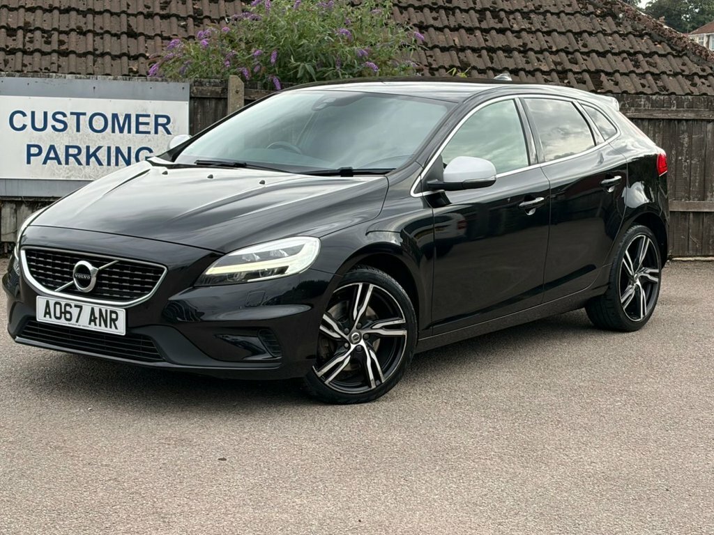 Volvo V40 2L R-design Pro Black #2