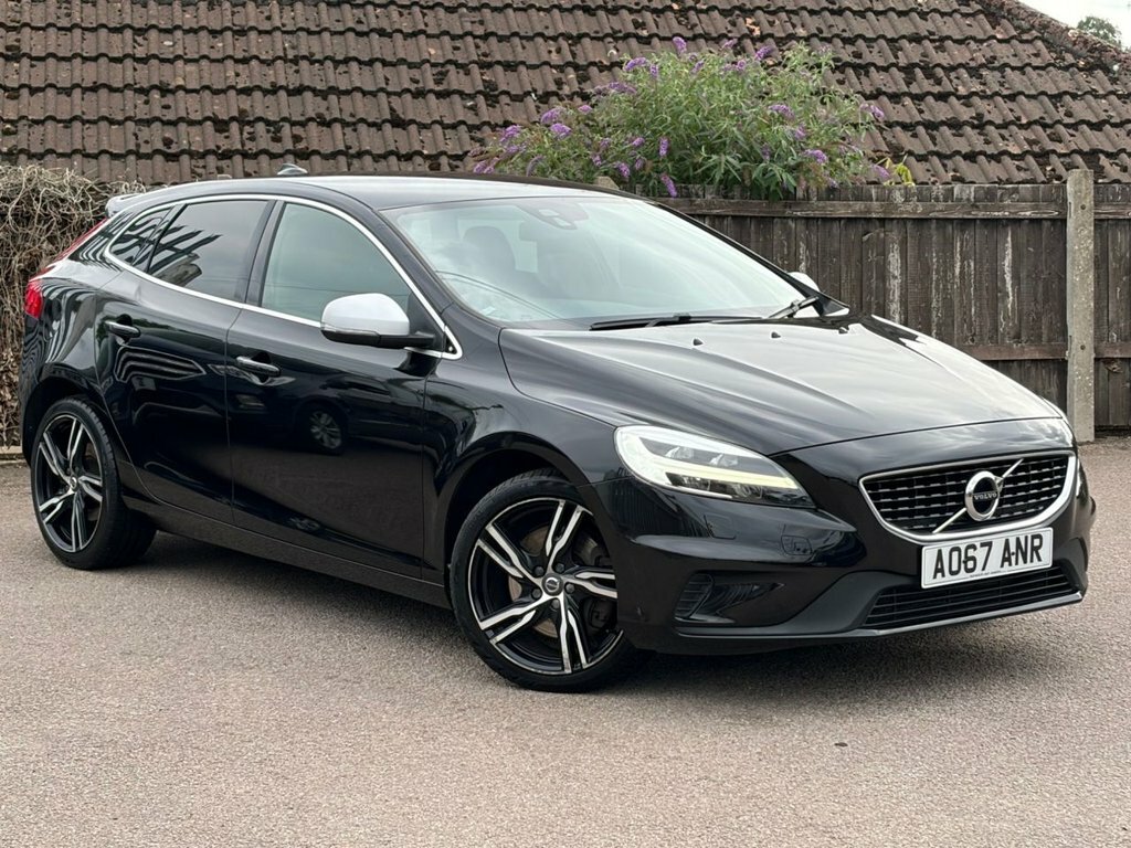 Volvo V40 2L R-design Pro Black