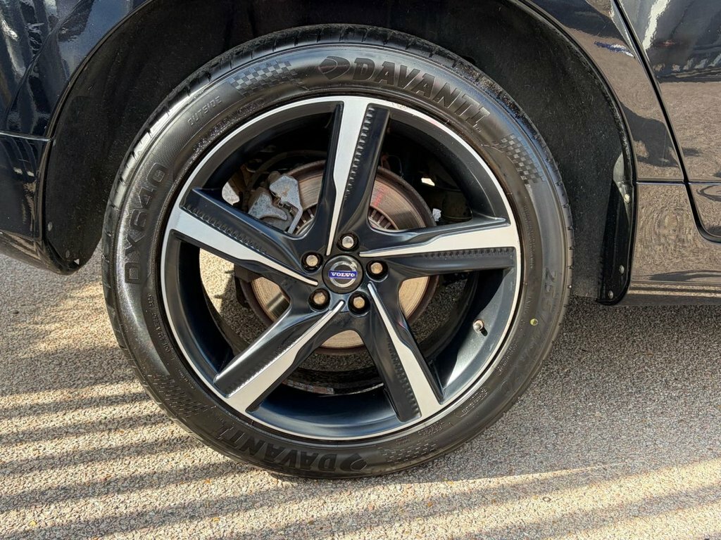 Volvo XC60 2L R-design Nav Black #5