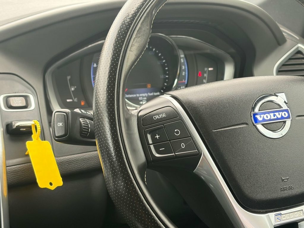 Volvo XC60 D4 Awd R-design Lux Winter Pack #16