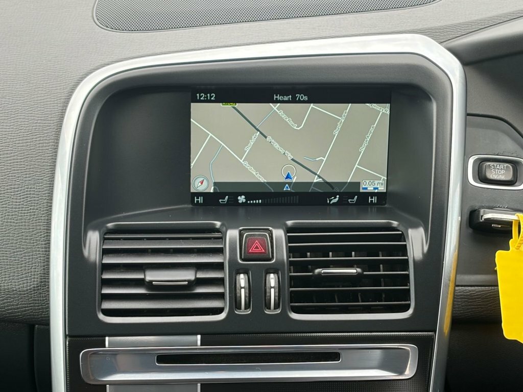 Volvo XC60 2.4L R-design Nav Blue #3