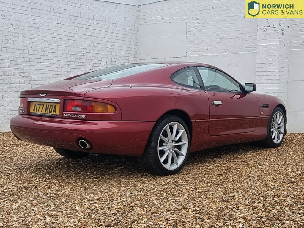 Aston Martin DB7 5.9 Vantage 2000 Red #3