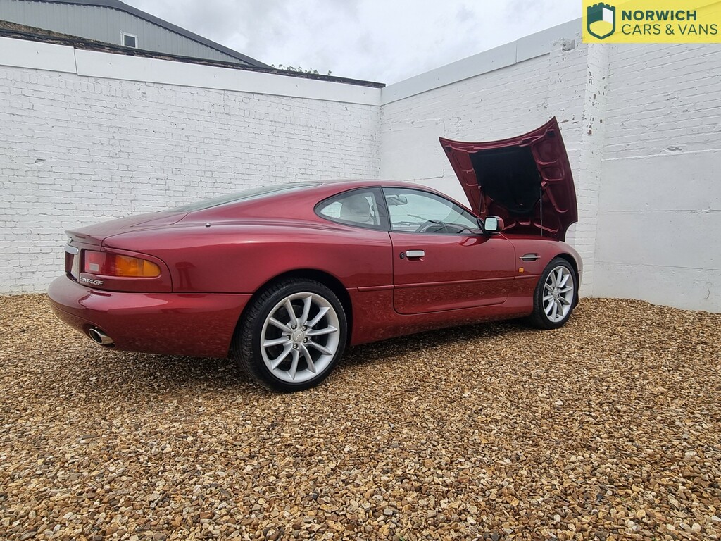 Aston Martin DB7 5.9 Vantage 2000 Red #5