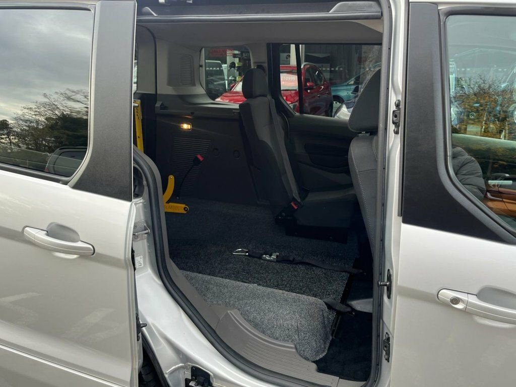 Ford Tourneo Connect 1.5 Ecoblue 120 Titanium Blue #13