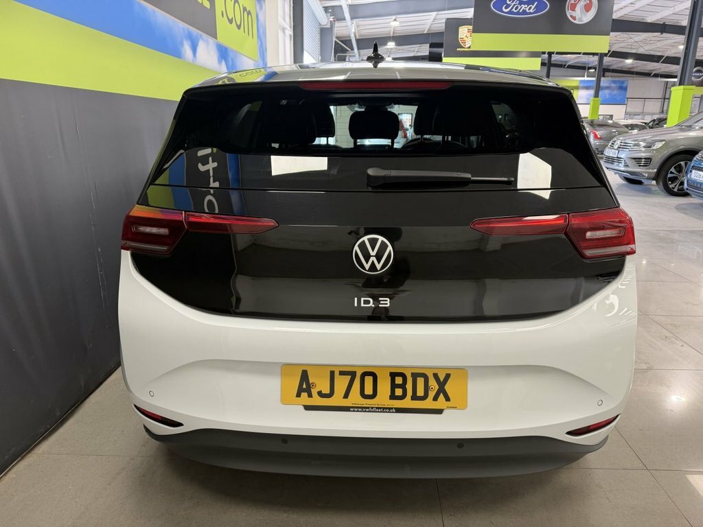 Volkswagen ID.3 Hatchback White #6