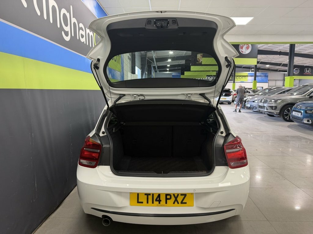 BMW 1 Series 1.6L Sport White #5