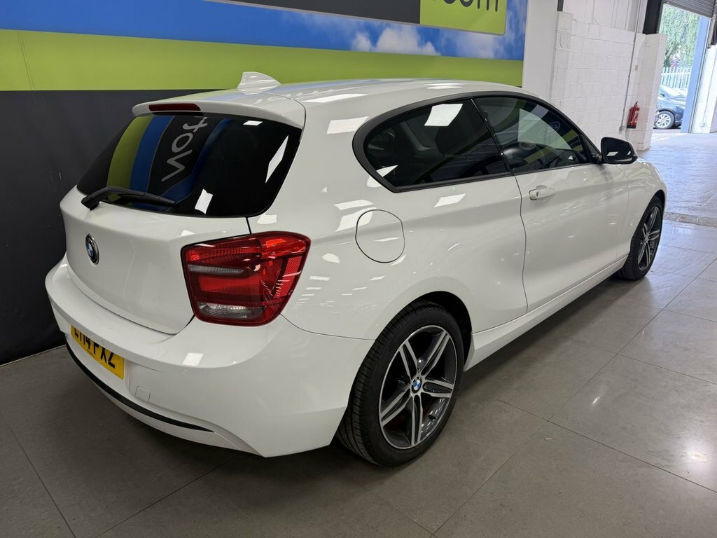 BMW 1 Series 1.6L Sport White #3