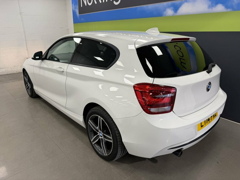 BMW 1 Series 1.6L Sport White #6
