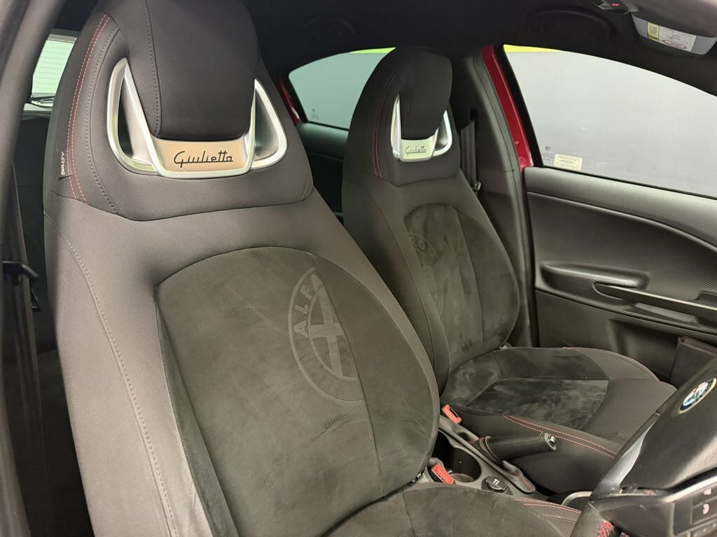 Alfa Romeo Giulietta Hatchback Blue #18