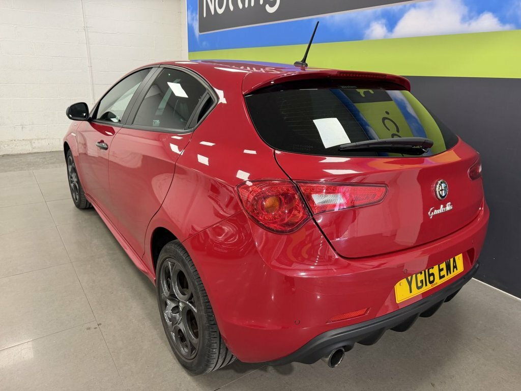 Alfa Romeo Giulietta Hatchback Blue #7